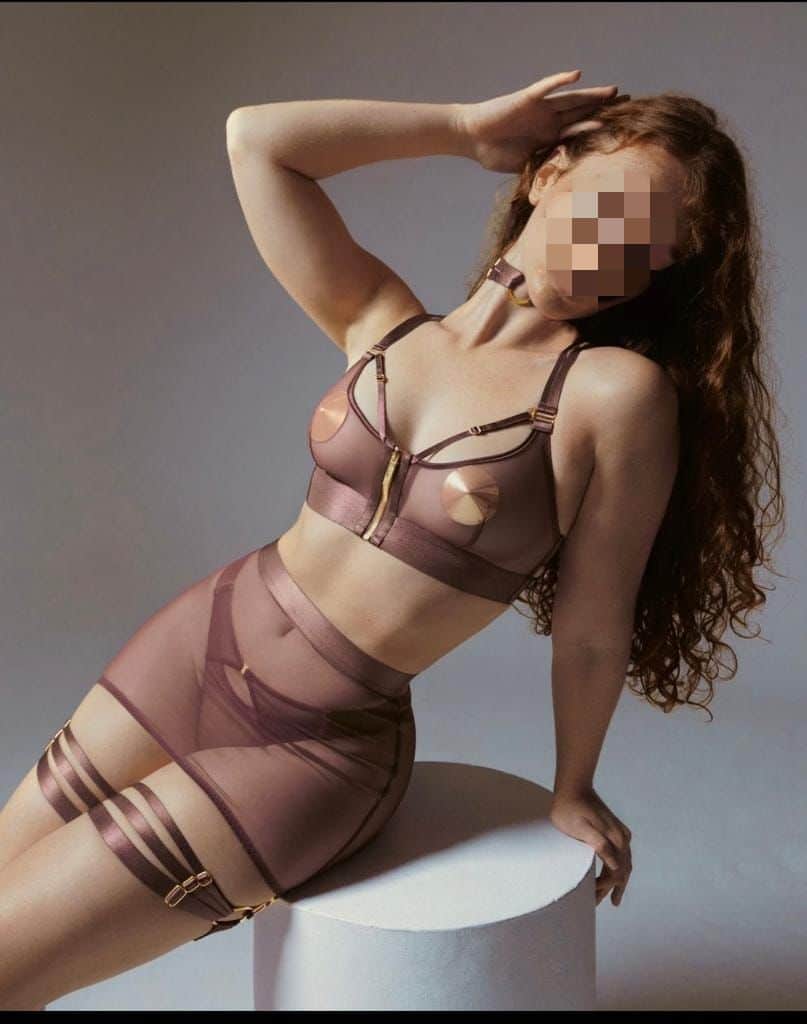 בנות יפהפיות בדירה דיסקרטית בצפון בנות יפהפיות בדירה דיסקרטית בצפון