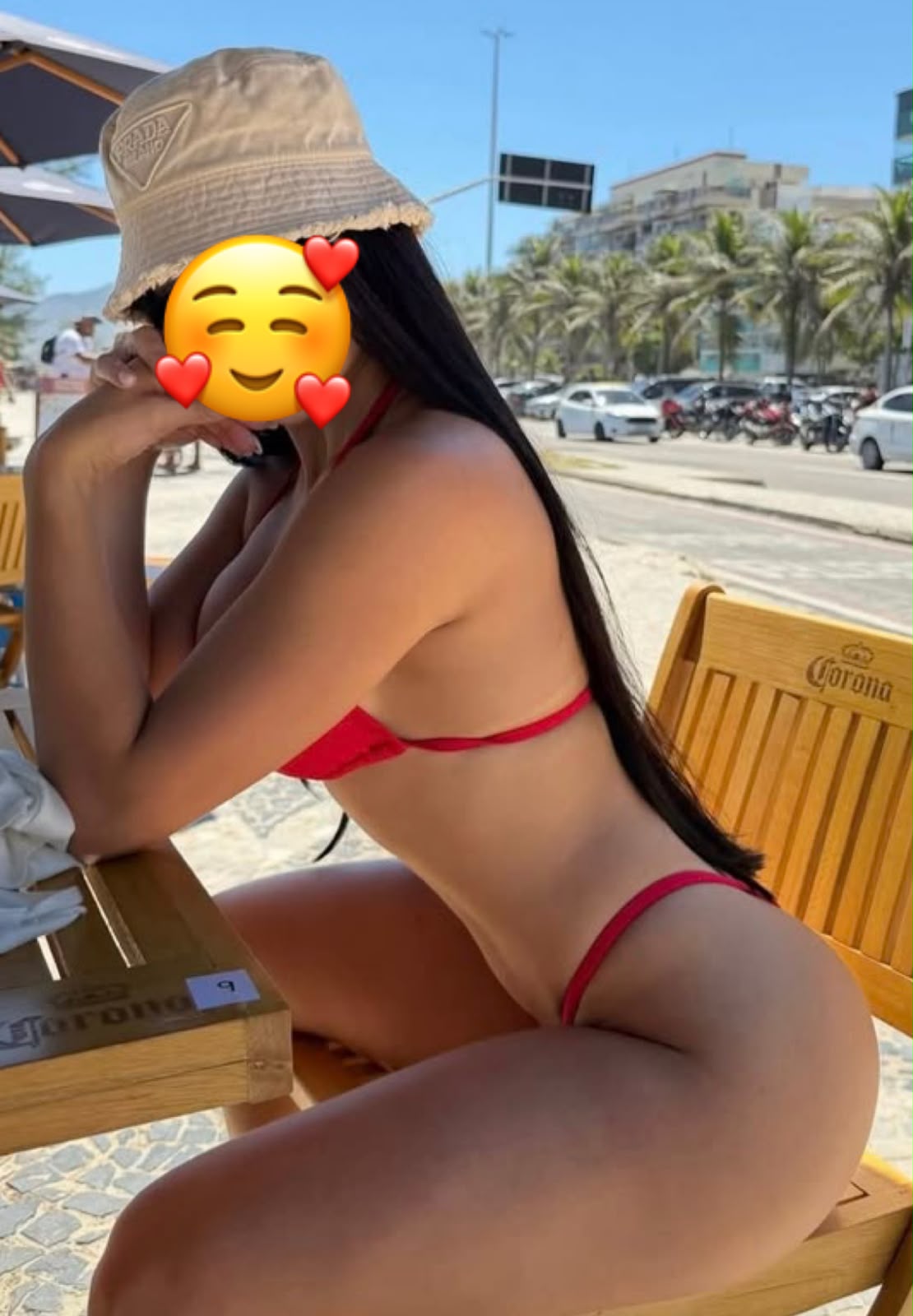 שתי צעירות לעיסוי עד הבית או המלון שתי צעירות לעיסוי עד הבית או המלון